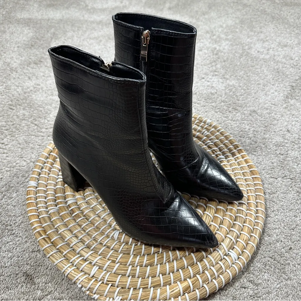 Billini Women’s Alden Boots Booties Block Heels Zip Side Party in Black Croco 7 - Image 2