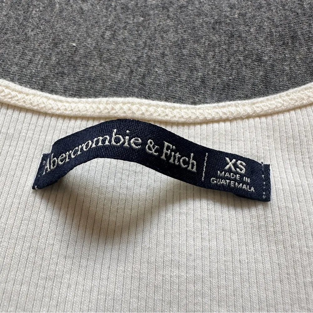 Short-Sleeve Wrap Bodysuit in Cream - Size X-Small - Image 7