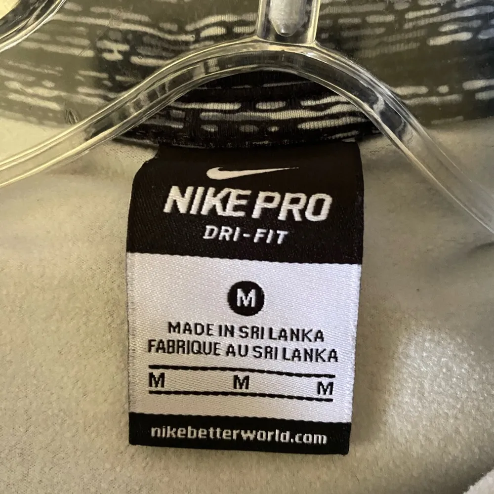 Pro Dri Fit Womens M Long Sleeve 1/4 Zip Jacket Lightly Lined Black Gray - Image 3