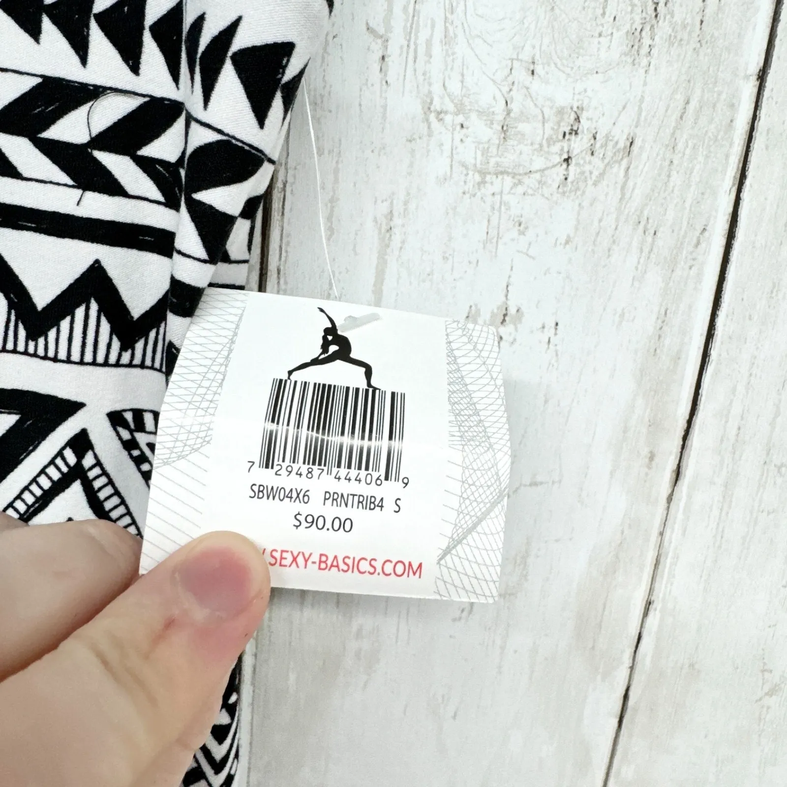 Sexy Basics 24/7 Anywear Pants Women Small Aztec Print Leggings Black White NWT - Image 3