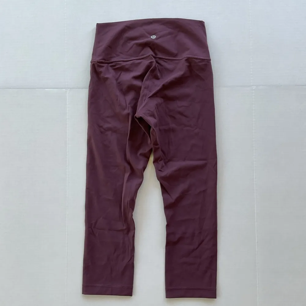 Lululemon Women’s Wunder Under High-Rise Crop 21” Red Merlot Leggings Size 6 - Image 4