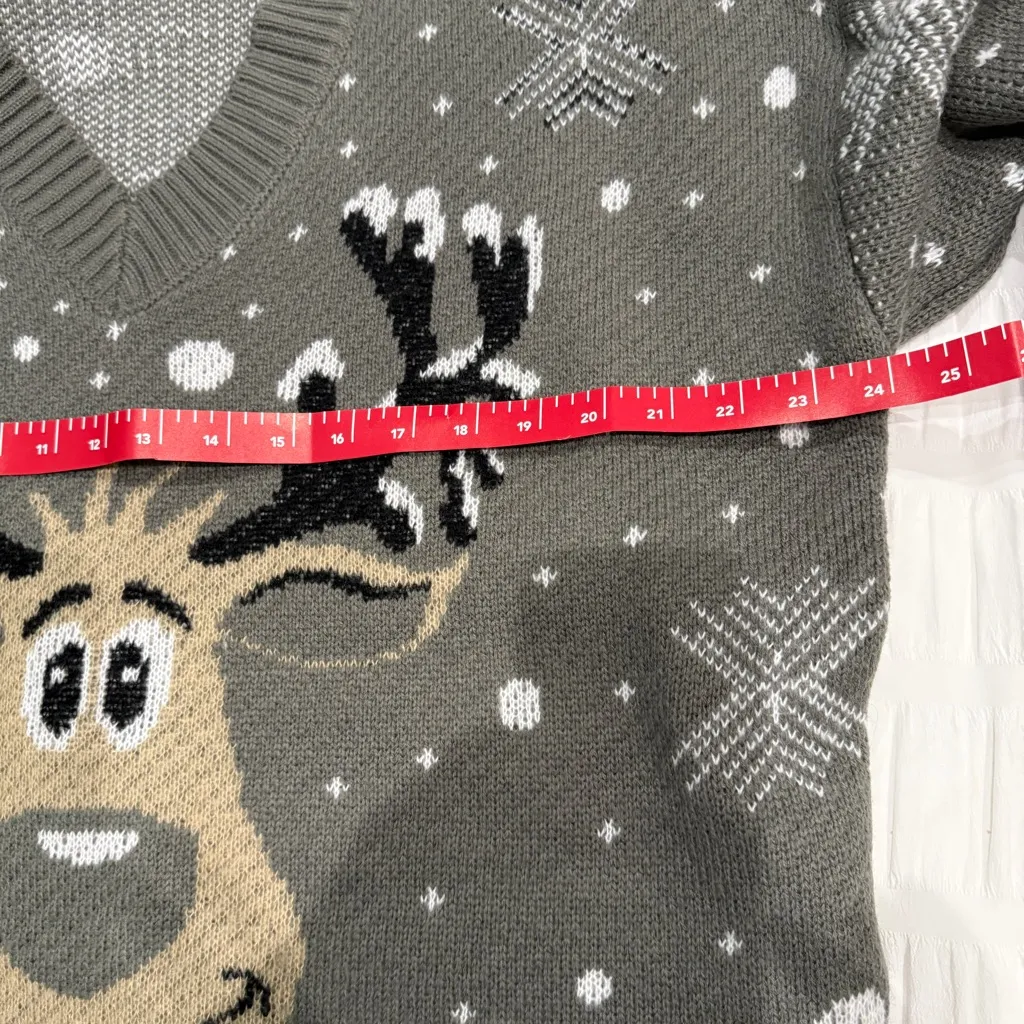 Christmas sweater reindeer snowflakes and falling snow size xxl - Image 4