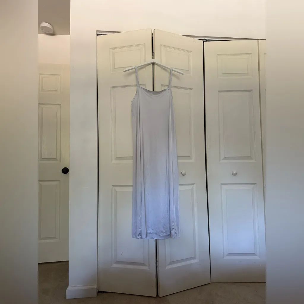 Vanity Fair Lingerie® Daywear Solutions Spinslip 32-in. White Women's Nightgown - Image 7