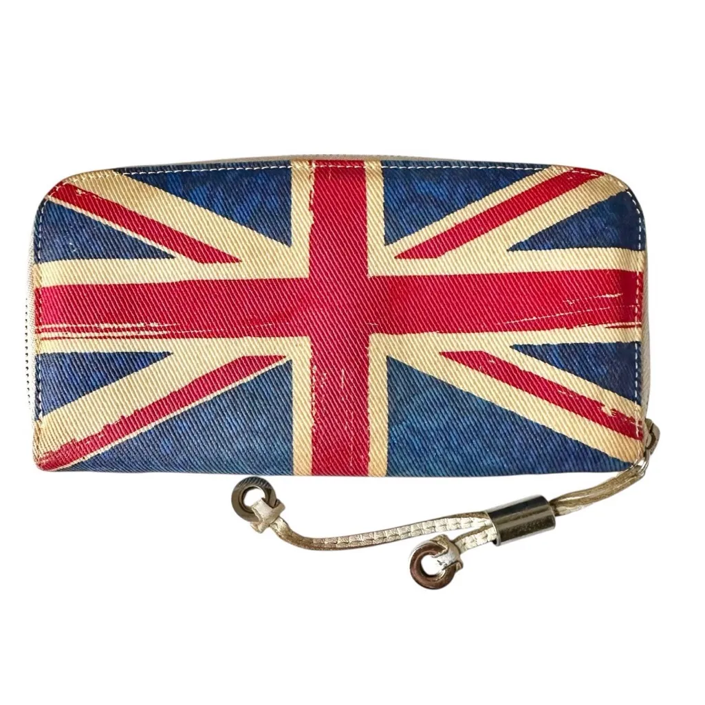 Jimmy Choo Union Jack Studded Leather Zippy Wallet - Limited Edition - Image 3