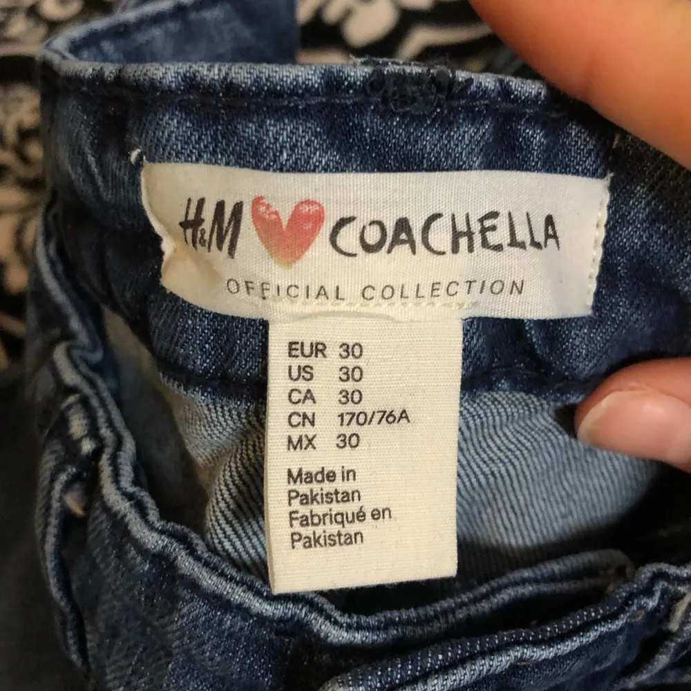 Coachella Jeans - Image 4