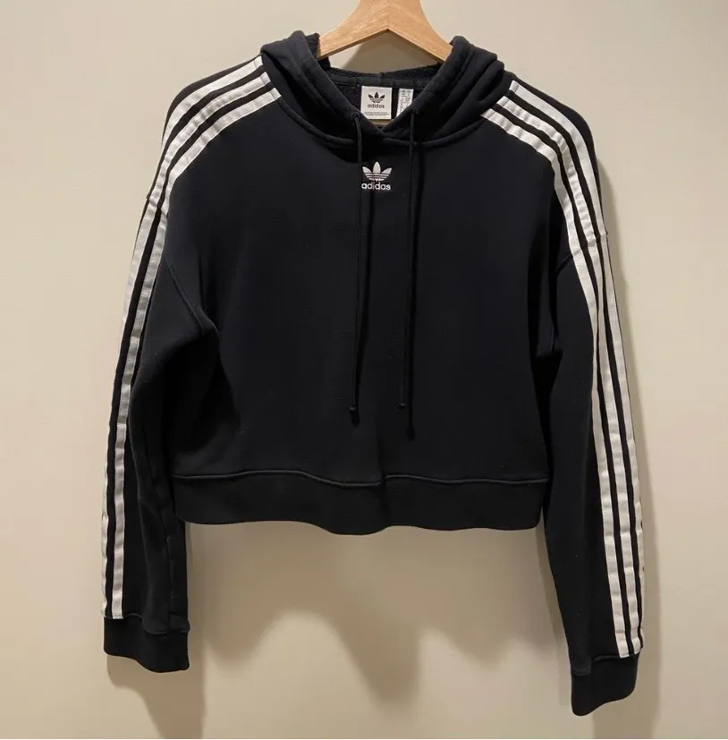 Originals adicolor cropped hoodie In Black Size Small - Image 9