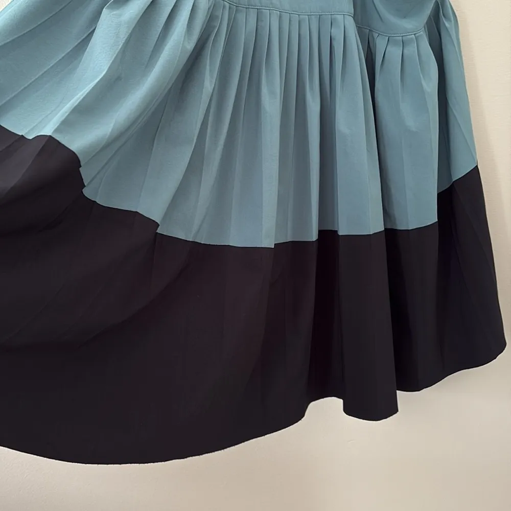 Athleta Swing Forward Tank Top Deep Ocean Teal Black Pleated Two Tone Medium - Image 7