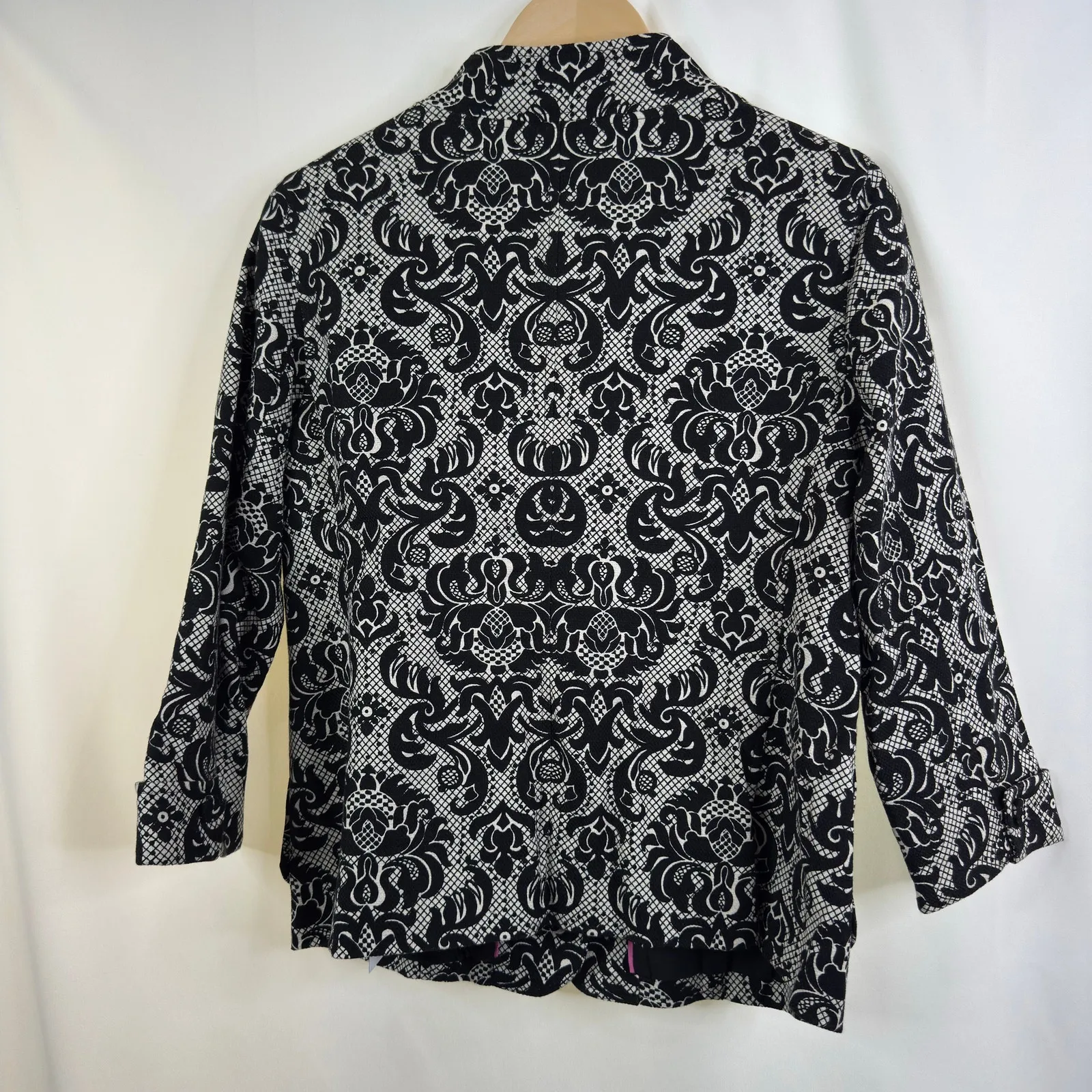 Talbots Damask Lace Floral Print Jacket Black &‎ White 3/4 Sleeves Size 10 NWT - Image 2