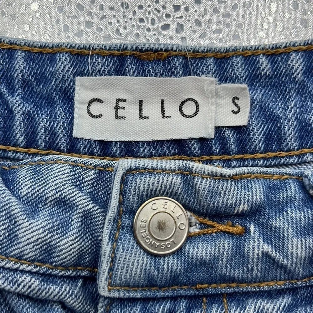 Cello Cutoff Shorts Distressed Frayed Hem Size S - Image 8