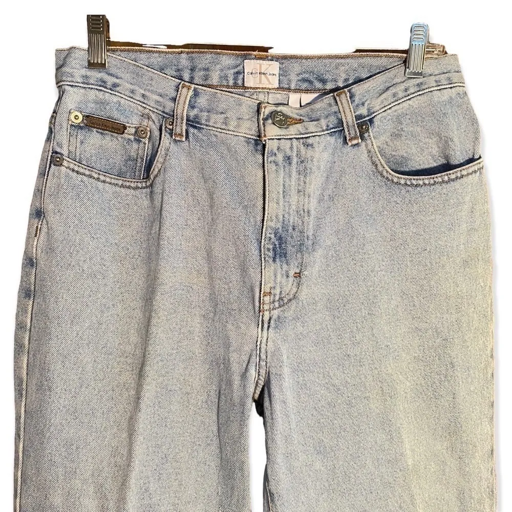 Vintage Calvin Klein Jeans Easy Fit Zipper Fly Jeans Denim 10 Short - Image 2