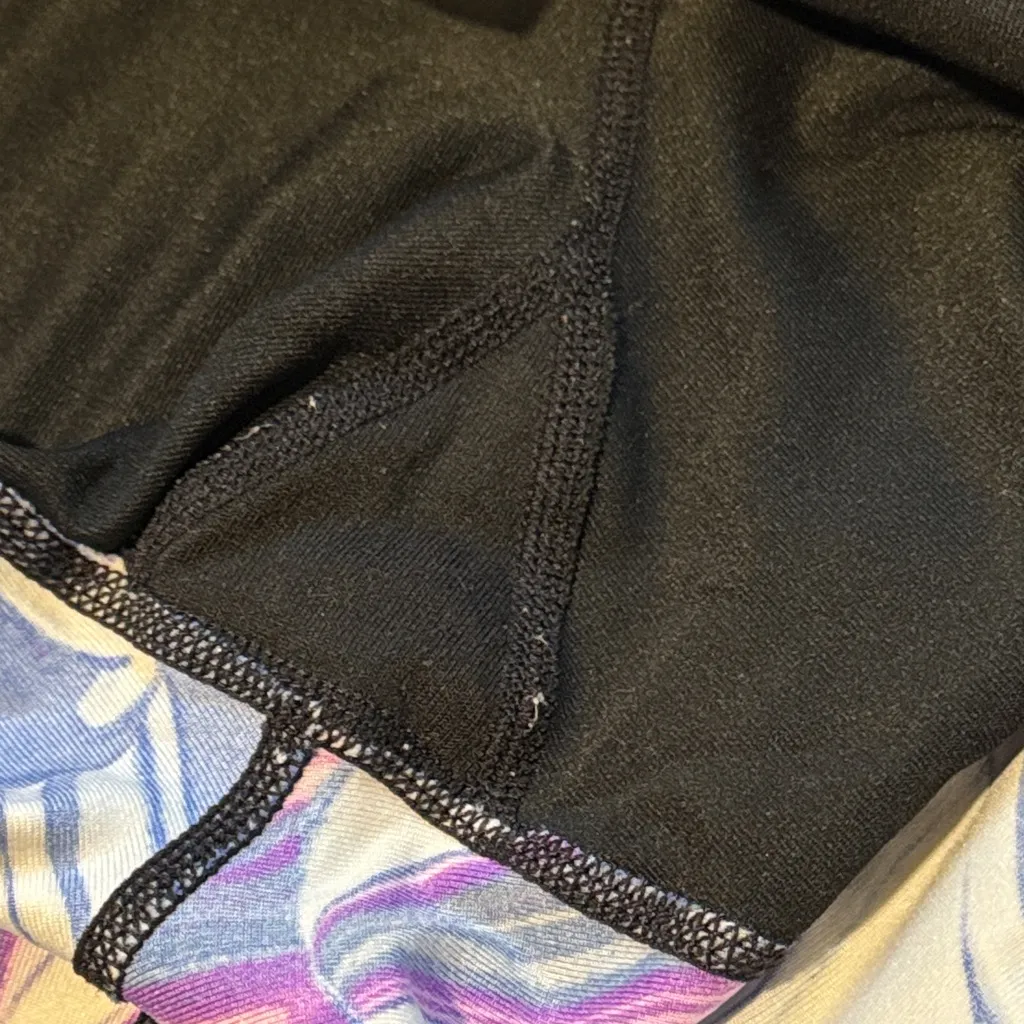 Calvin Klein Performance 7/8 Women's Abstract Blue Purple Wick Leggings Size XL - Image 5