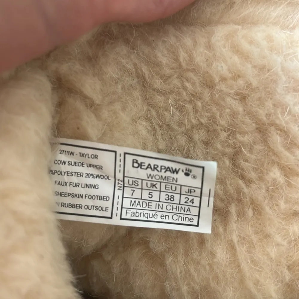 BEARPAW Taylor Suede Water & Stain Repellent Never-Wet Boots Cocoa Brown size 7 - Image 6