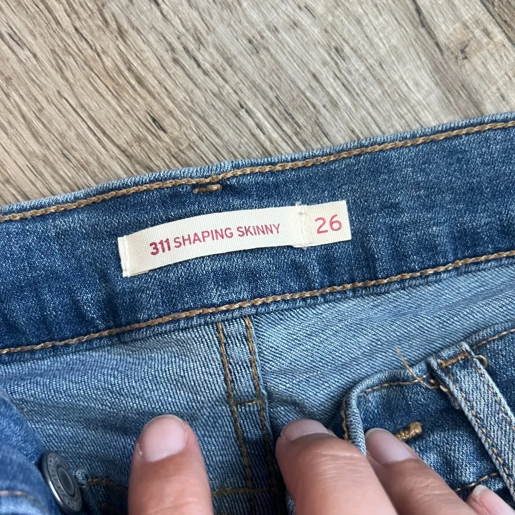 Levi's 311 shaping skinny jeans size 26 - Image 7