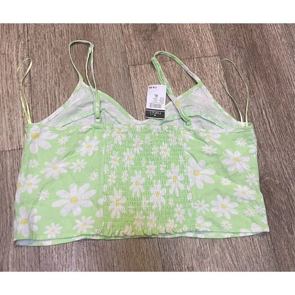 Rue 21 Crop Green and White Flower Tank XL New - Image 3