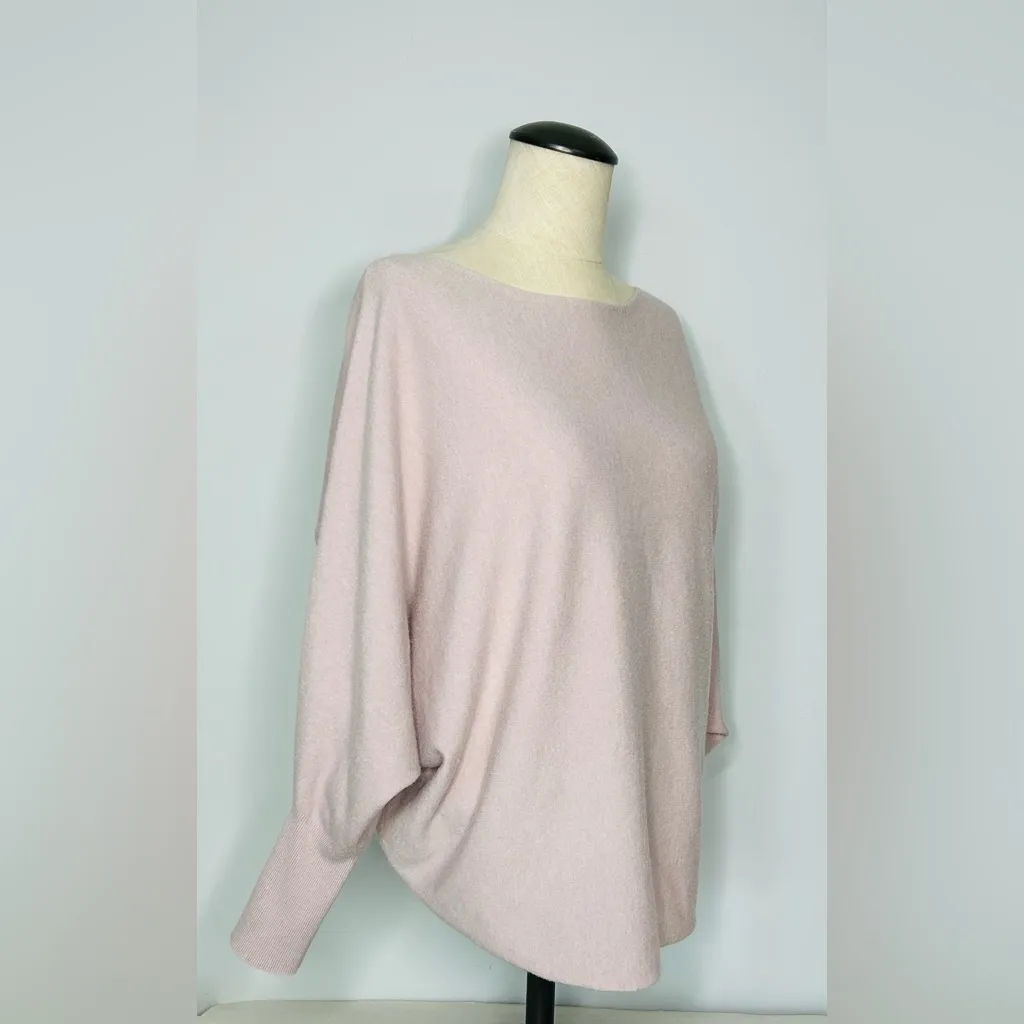 Kerisma Ryu Thin Sweater Top in Pearl Pink size S/M - Image 3