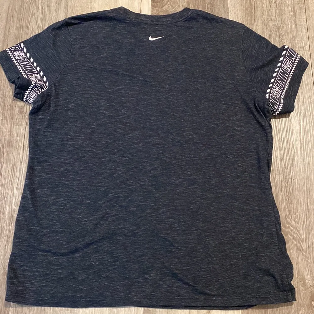 NIKE women’s black/white Dri-Fit shirt with logo on sleeves size L - Image 6