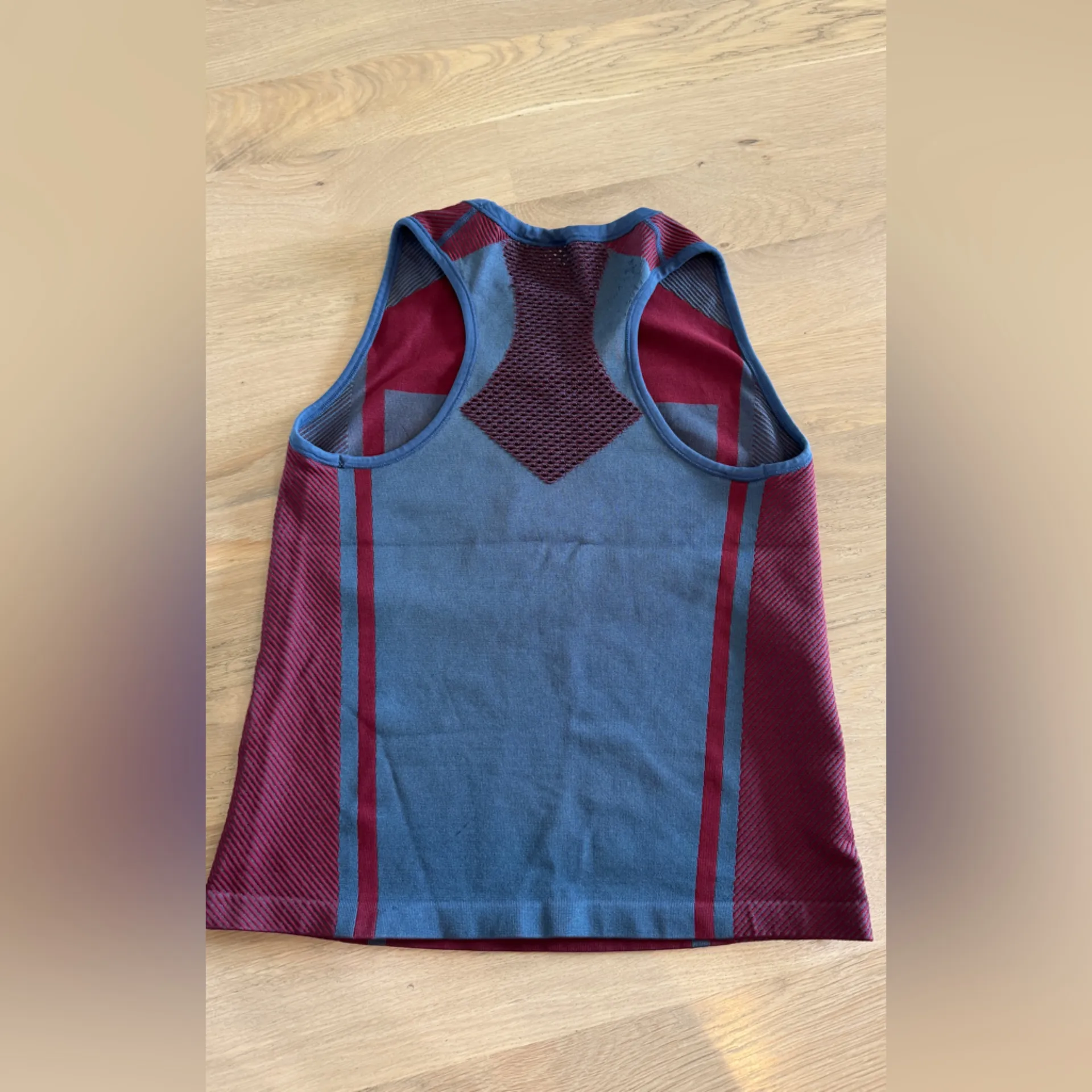 JoyLab Athletic Workout Tank Top blue red MEASUREMENTS - Image 7