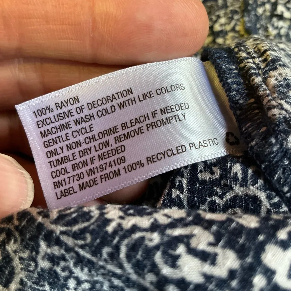 Knox Rose boho crochet trimmed summer peplum top - Image 3