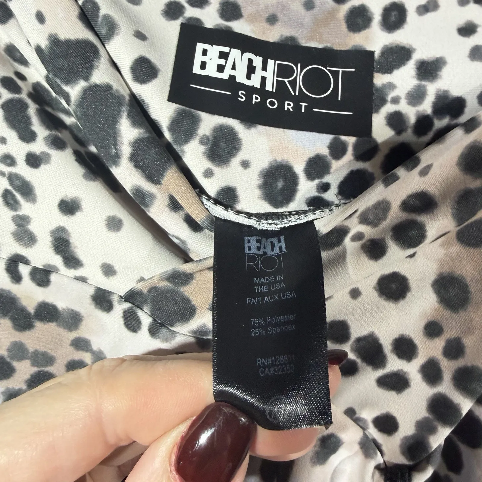 Beach Riot Sport Cara Leggings Animal Print Ombré size M - Image 5