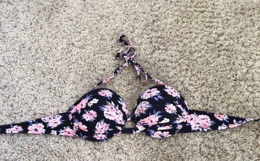 Floral Bikini Swimsuit Top - Image 3