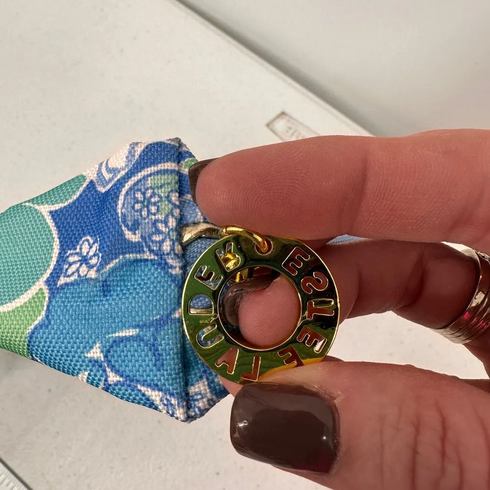 Lilly Pulitzer for Estee Lauder Blue Floral Makeup Pouch Bag - Image 2