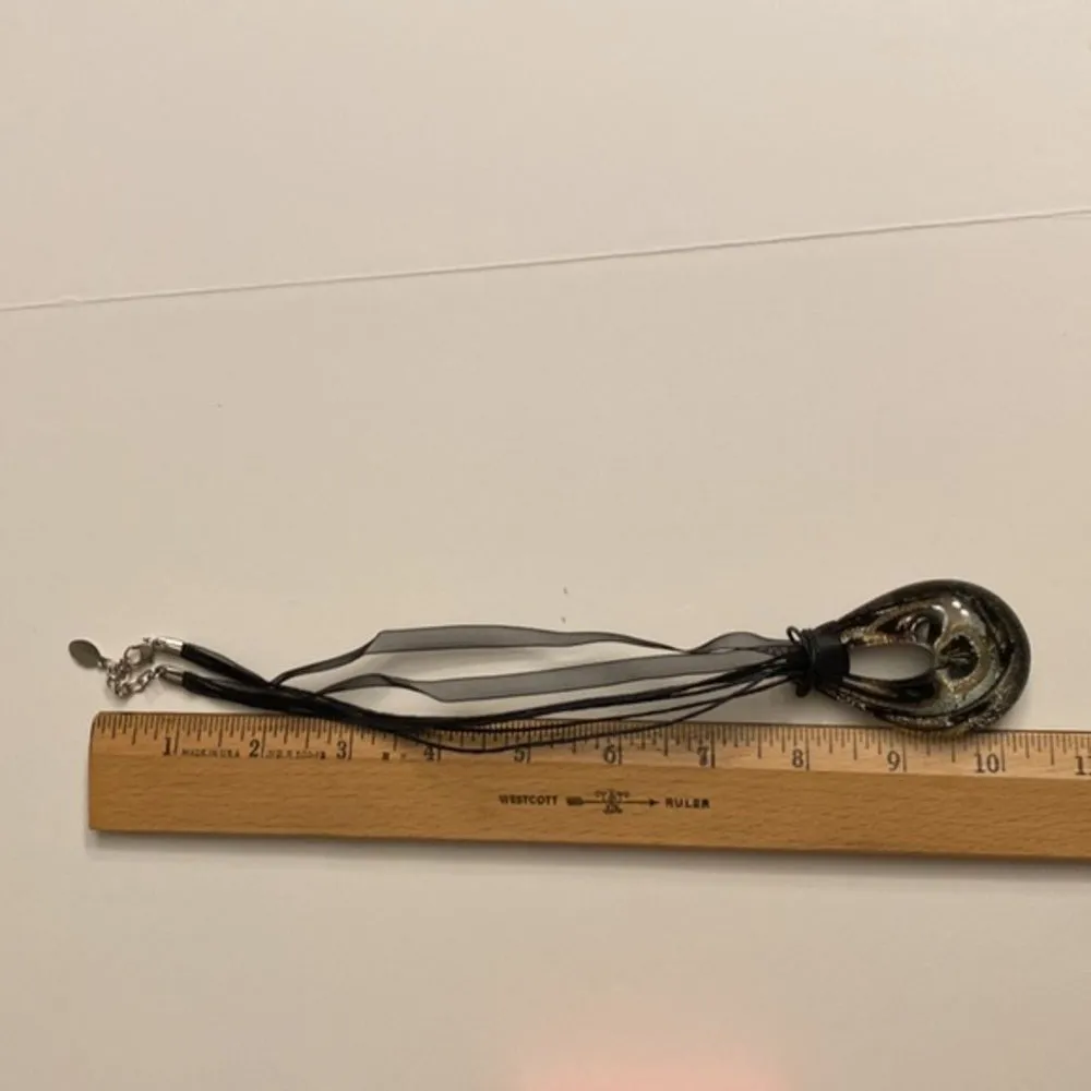 Teardrop‎ Art Glass Pendant Necklace, vintage, NWOT Black - Image 5