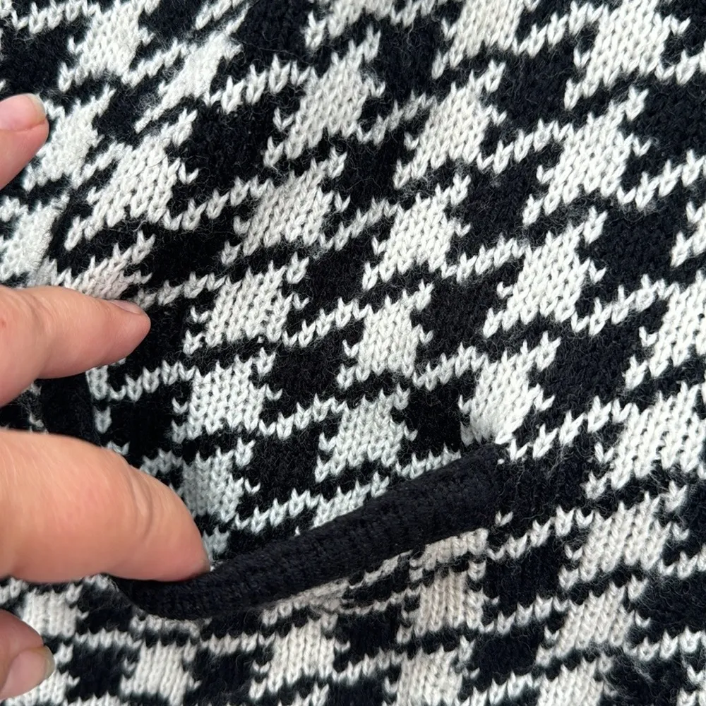 Vintage Crystal Kobe Houndstooth Button Down Cardigan XL Black - Image 3