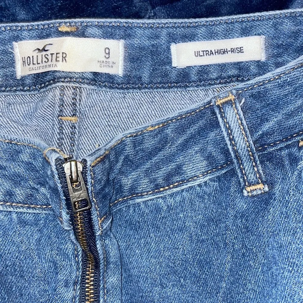 Women’s Hollister denim skirt - Image 3