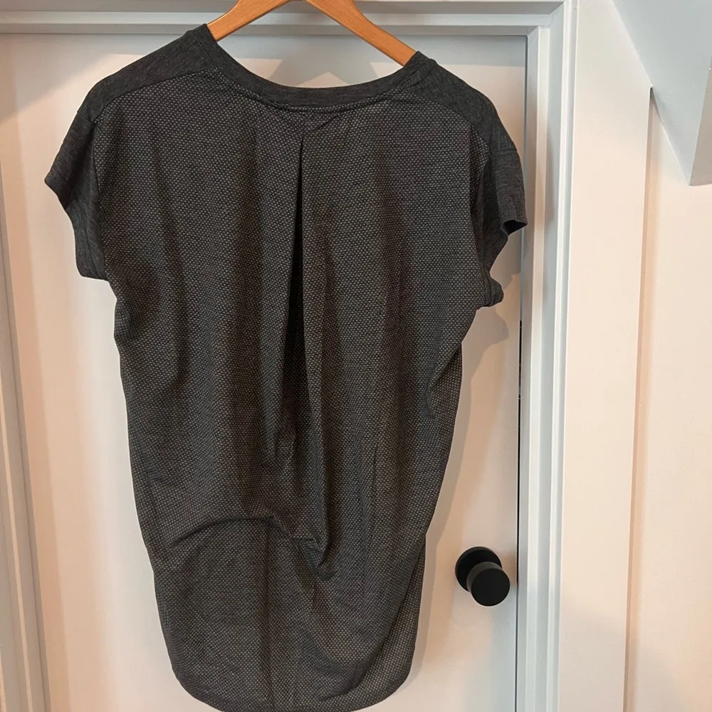 Champion Gray Cap Sleeve Relaxed T-Shirt - Image 4