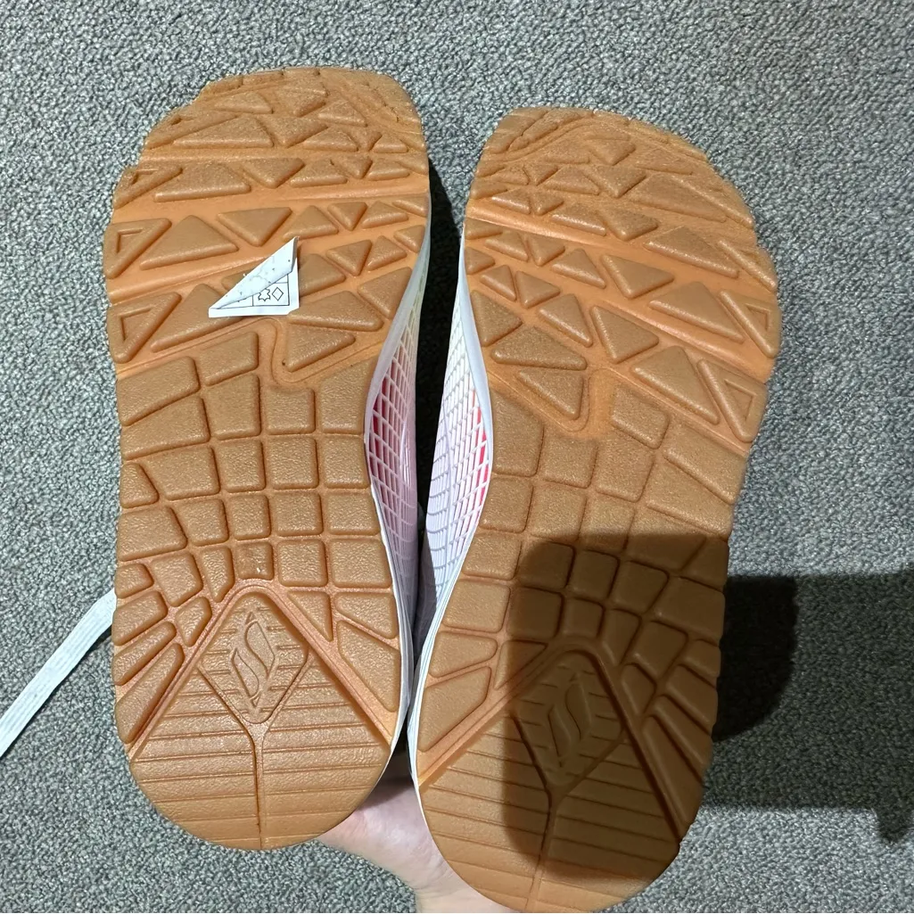 Skechers Women's Uno Sr Joylie Lace-Up Sneakers White Multi Size 6 - Image 9