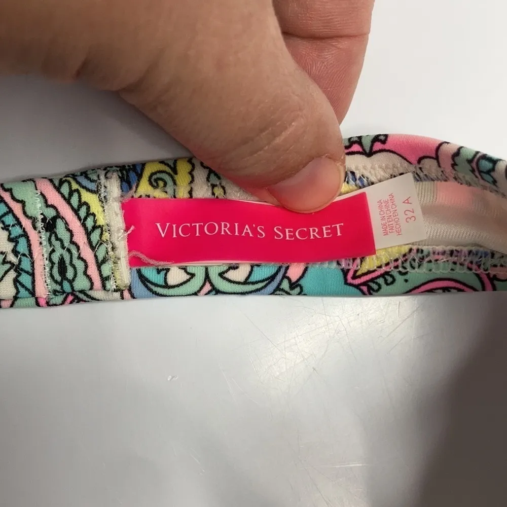 Victoria’s Secret swim push up bikini top size 32A - Image 4