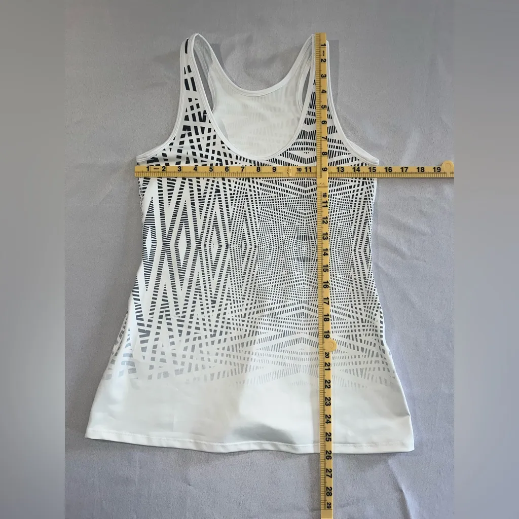 Oakley Geometric & Abstract Racerback Tank Top - Image 7