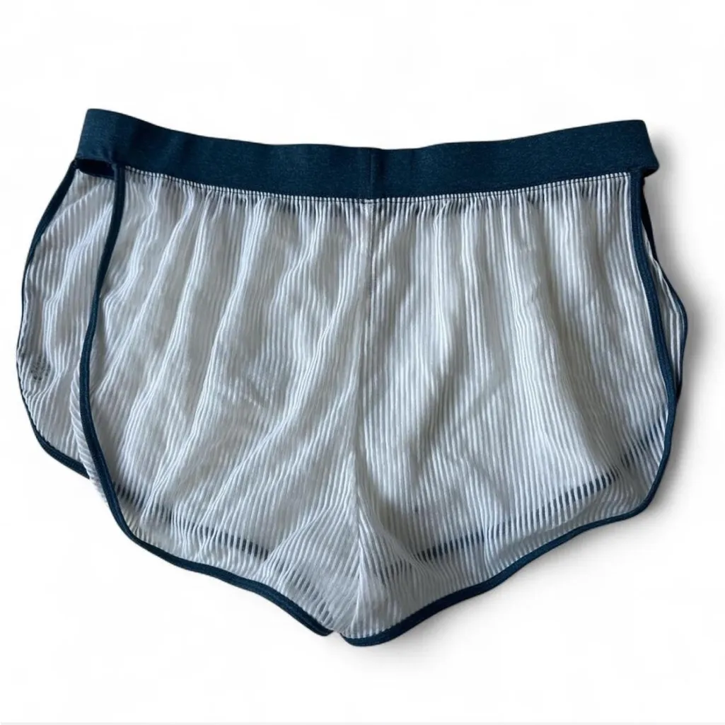 Free People Movement Running Shorts White Size L - Image 4