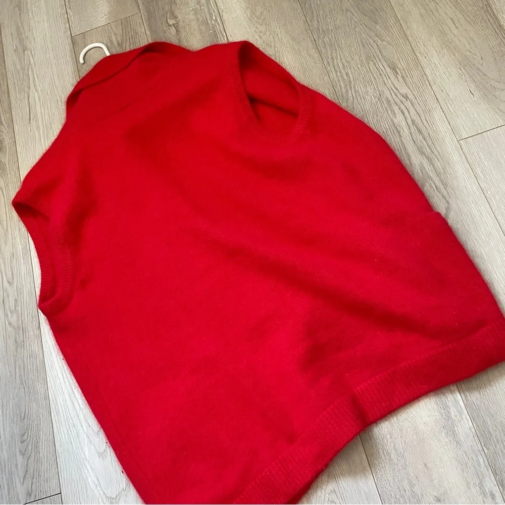 Rafaella Angora Rabbit Hair Lambswool Sleeveless Open Front Sweater Red (Small) - Image 5