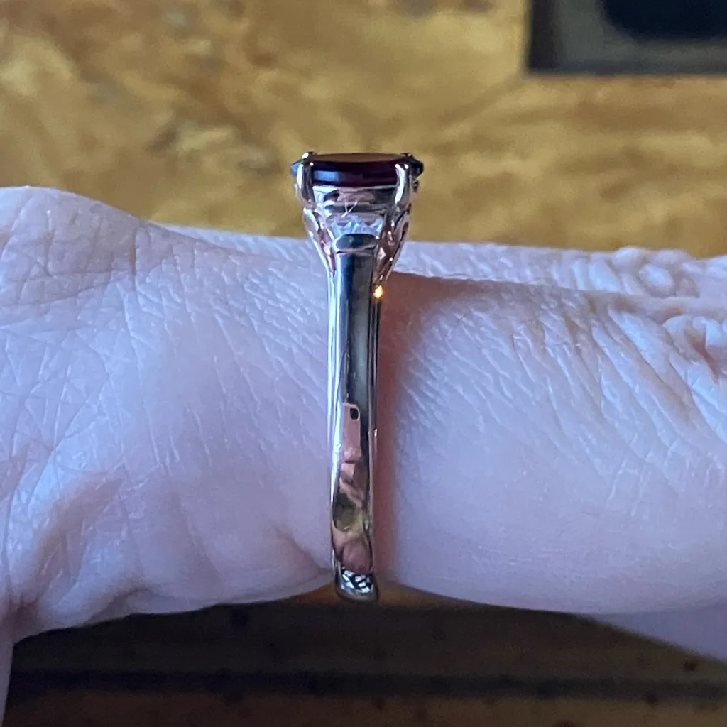 Tanzanian Wine Garnet Sterling Silver Ring Size 9 Red - Image 3