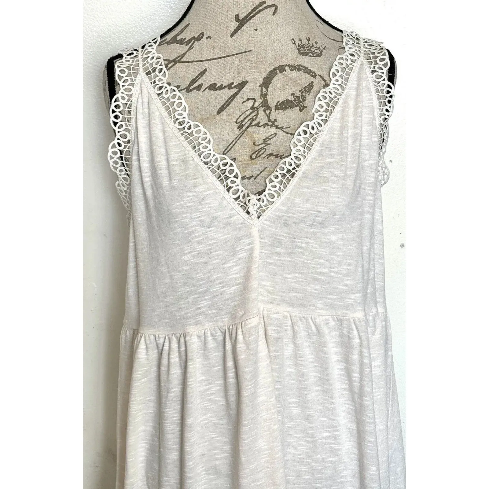 Bibi Womens Tank Top Sz Large Minimalist Soft Girl Romantic Neutral Romantic - Image 8