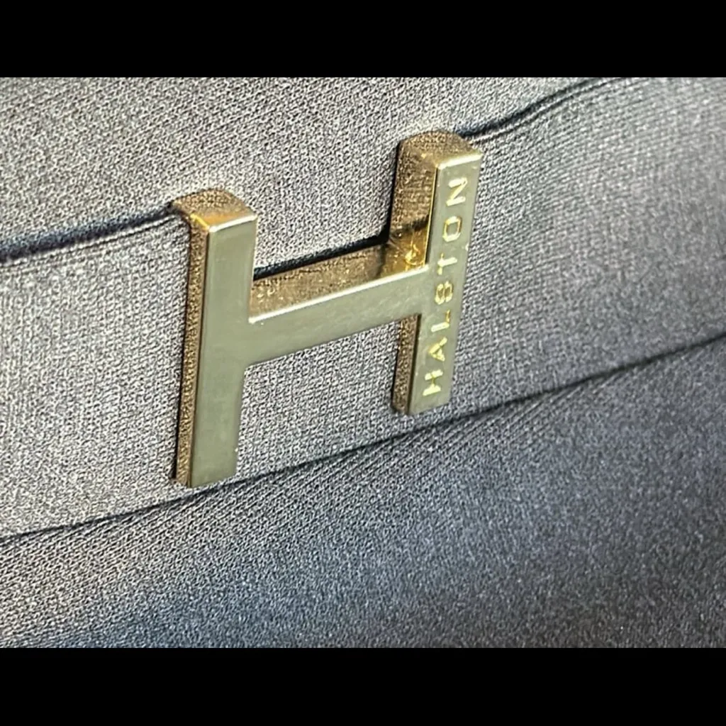 Halston Black Aline Skirt - Image 4