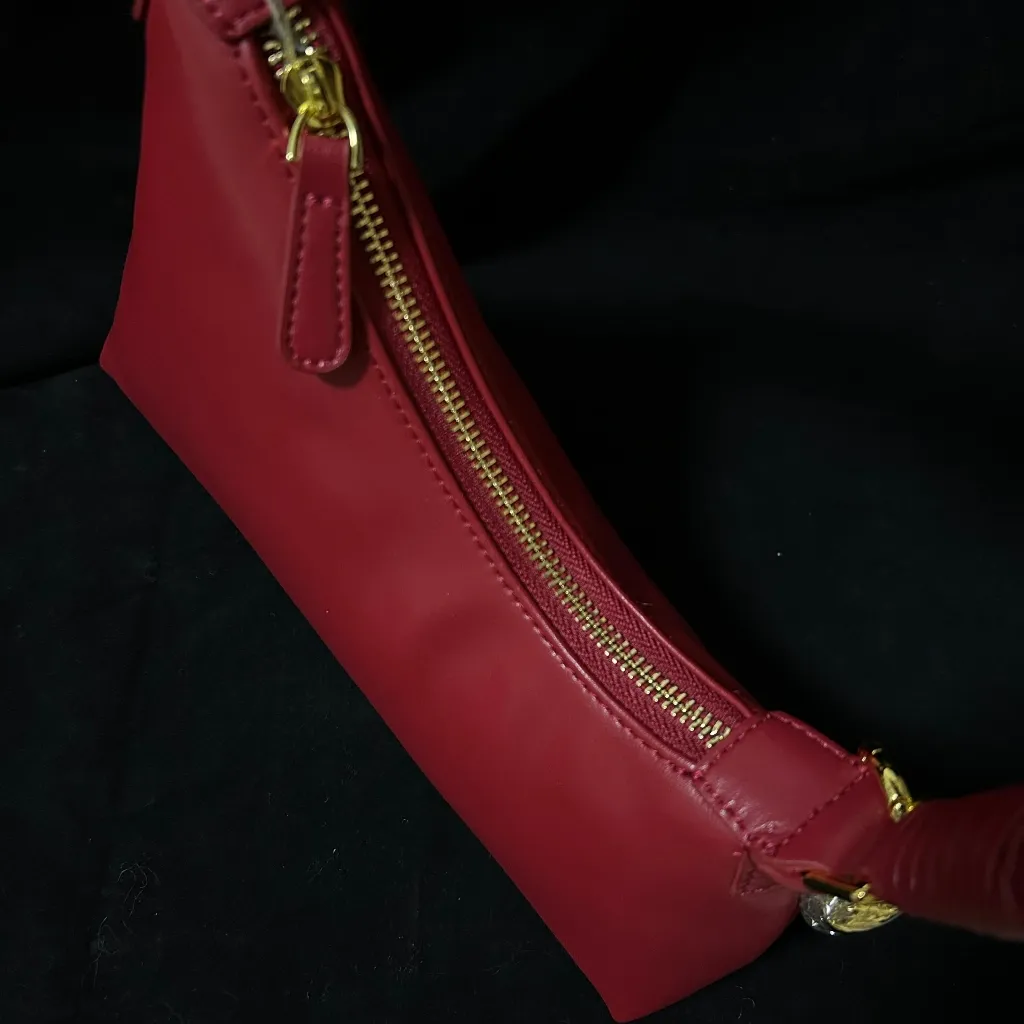 Aupen Nirvana Vegan Leather Shoulder Bag in Rouge Red - Image 6