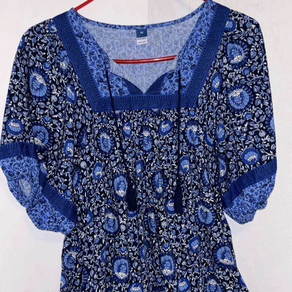 OLD NAVY SHADES OF BLUE DRESS VNECK PUFF SHORT SLEEVES FULLY LINED XS 
2 TASSELS - Image 2