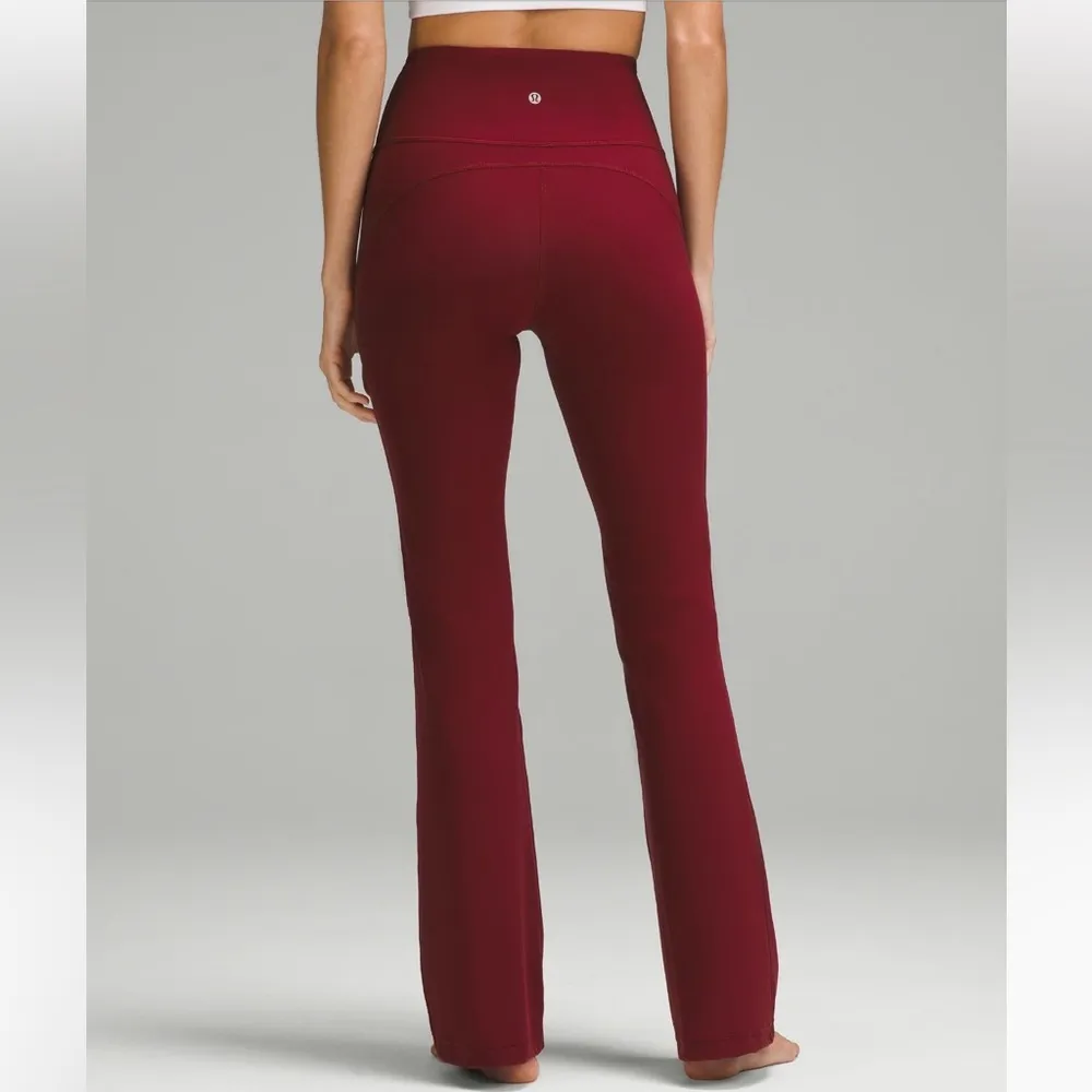 Lululemon Groove Super HR Flared Pant size 2 in red Merlot - Image 2