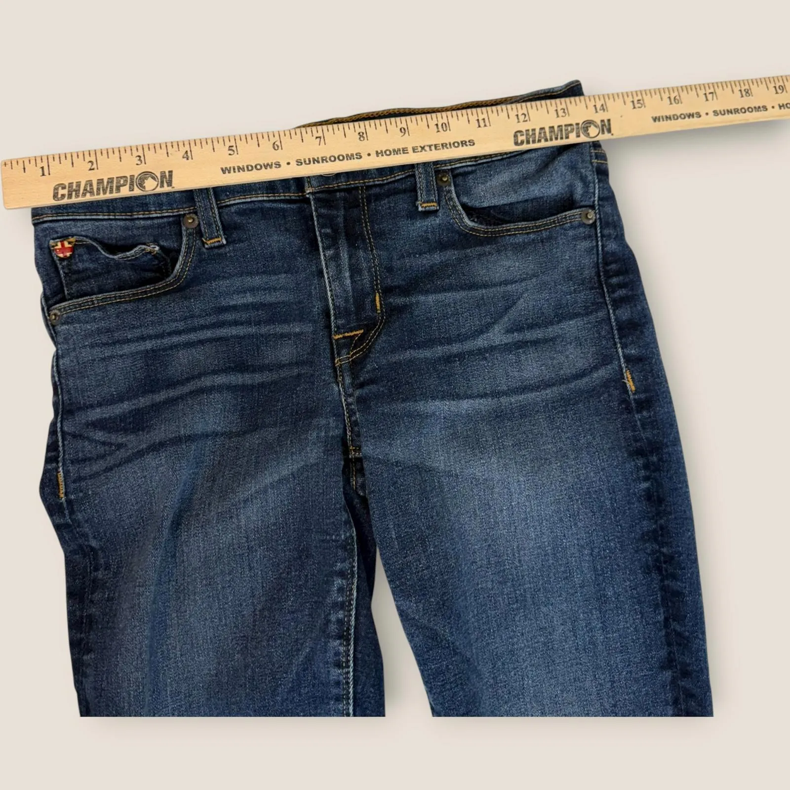 Hudson Women's Size 27 Super Skinny Jeans Raw Hem Dark Wash Casual Chic Denim Blue - Image 5