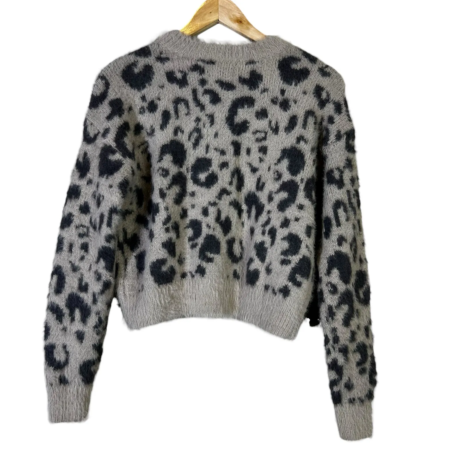 SO Fuzzy Leopard Print Sweater Womens M Gray Black Soft Cozy Cool Girl Indie - Image 4