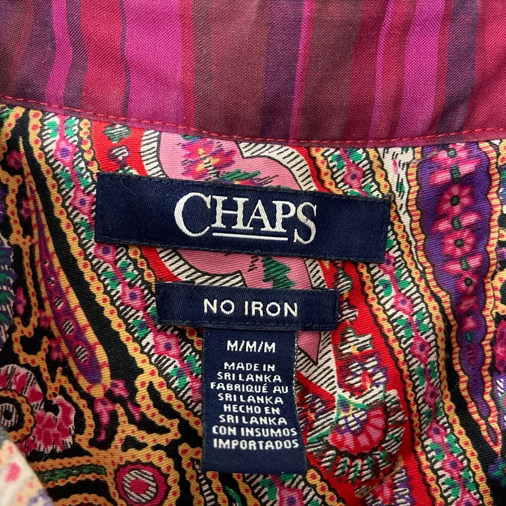 NWOT CHAPS women’s pink paisley print full‎ front button no iron shirt blouse M - Image 4