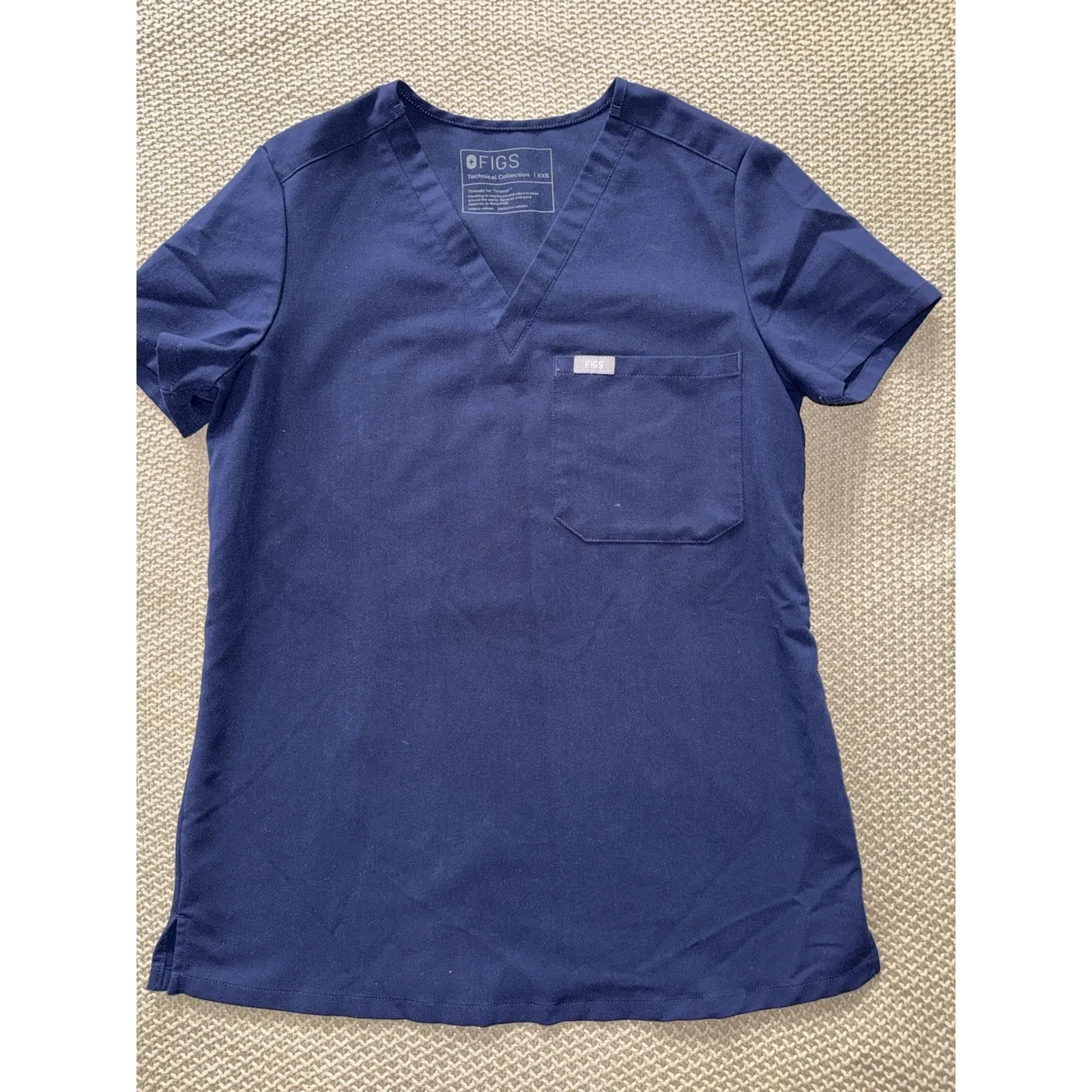 FIGS Women's Technical‎ Collection Scrub Top Blue Short Sleeve Button Up Sz 2XS - Image 2