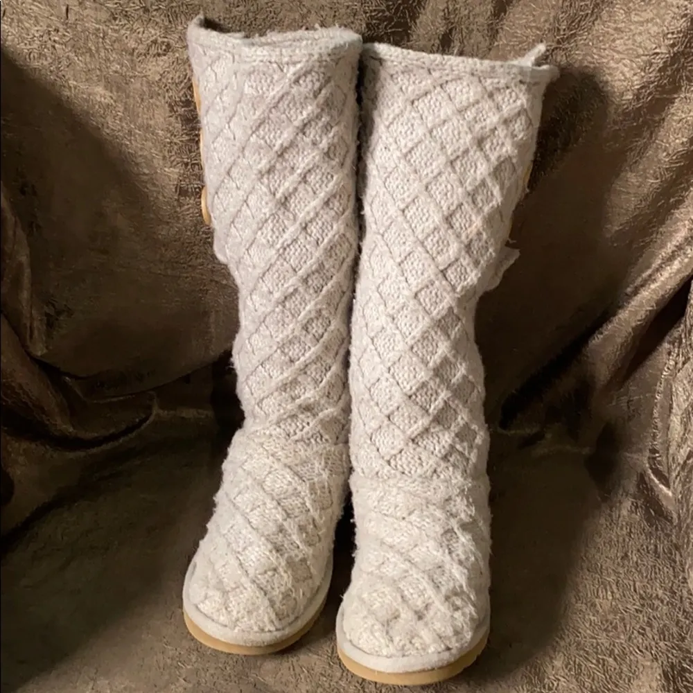 UGG  cardy knit boots - Image 2