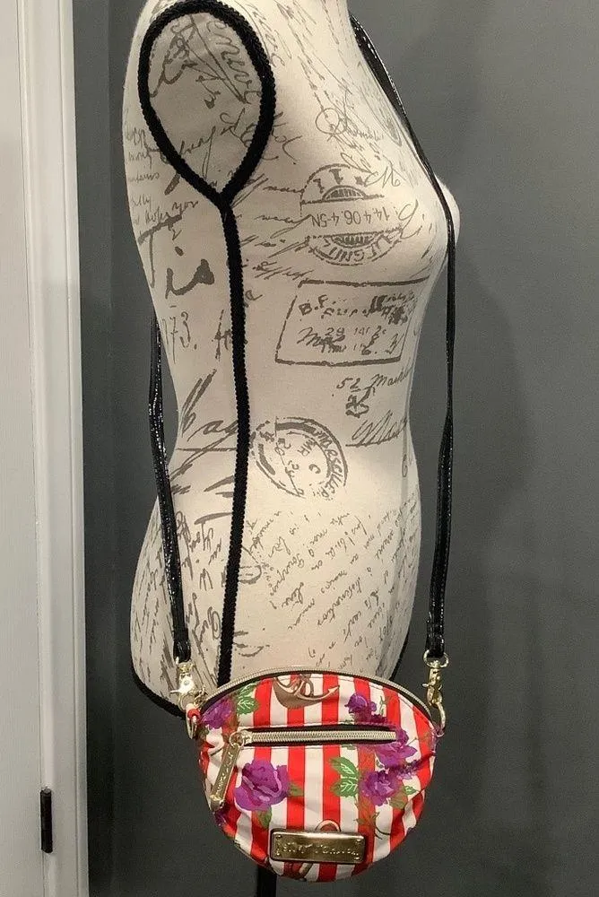 BETSEY JOHNSON SMALL CROSSBODY - Image 9