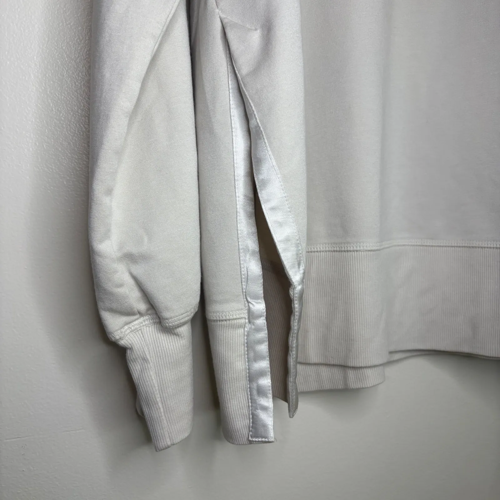 PJ Harlow Lainey Egg Nog French Terry Pullover Lounge Top Side Slit - S - Image 5