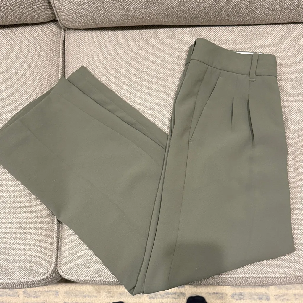 Aritzia Effortless Pants – Light Green Crepette - Image 8