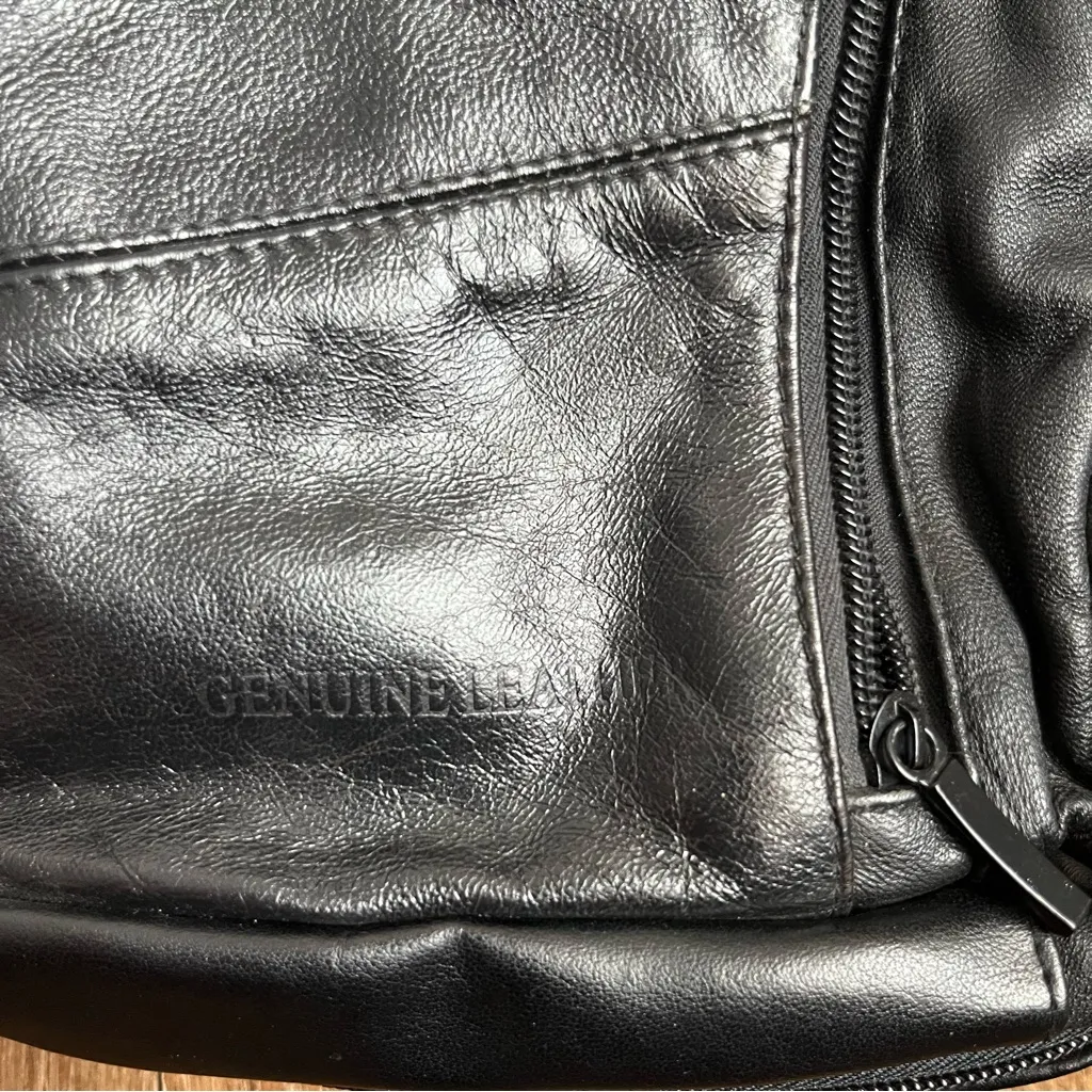 •Buxton leather crossbody sling back satchel• Black - Image 8