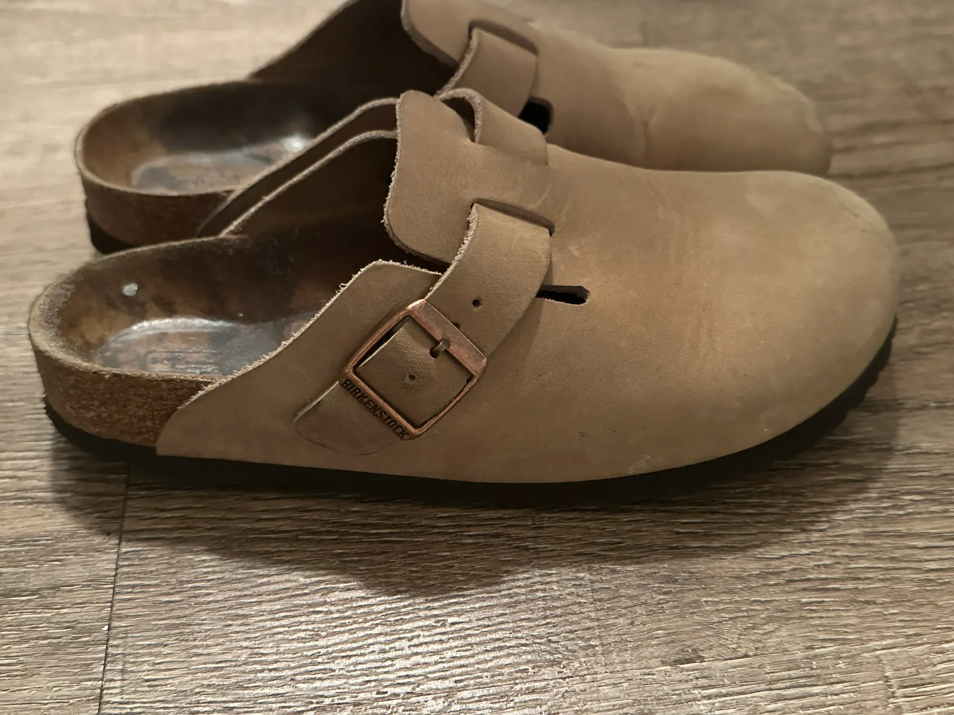 Women’s Oiled Leather Boston - Image 4